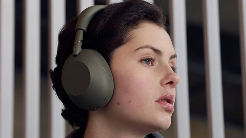 Sony Rilis WH-1000XM6 Olive Gray: Audio Premium dalam Warna Elegan yang Siap Memanjakan Telinga